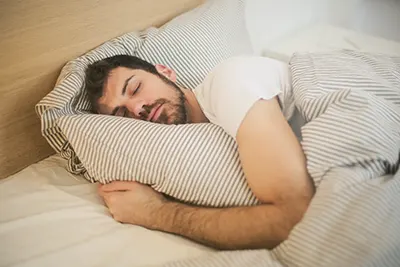 dormir-bien-subir-las-defensas
